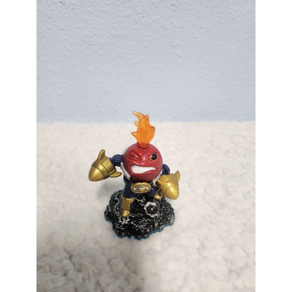 2013 Activision Countdown Lightcore Skylanders Swap Force Figure